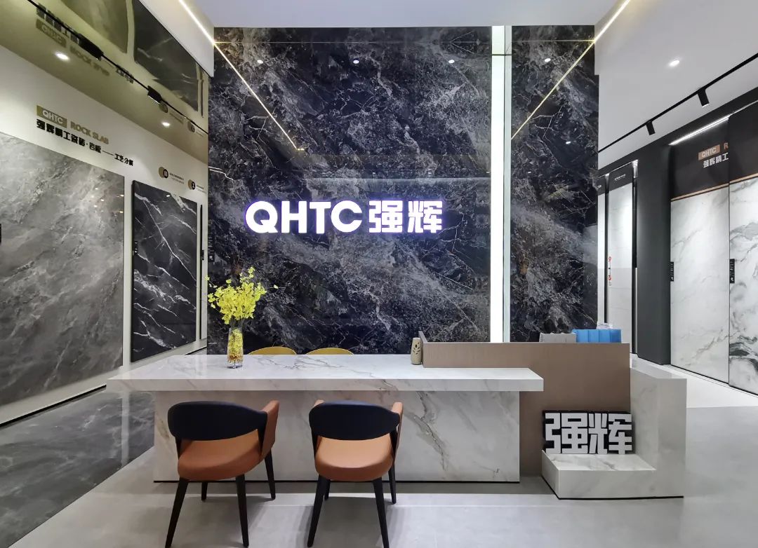 終端風(fēng)采 | 強(qiáng)輝淮南旗艦店，中性格調(diào)，以藝術(shù)裝點(diǎn)設(shè)計(圖4)