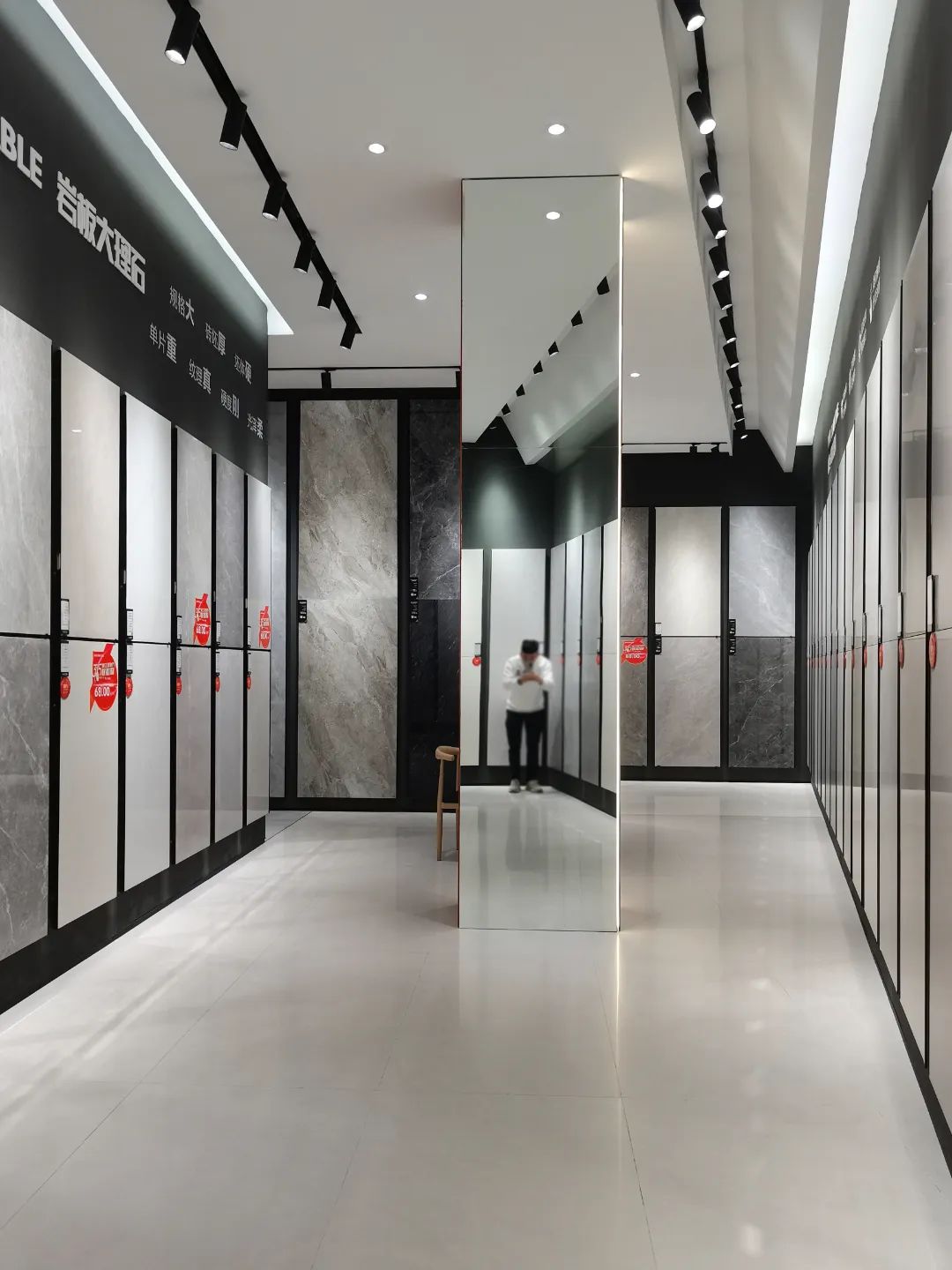 終端風(fēng)采 | 強(qiáng)輝淮南旗艦店，中性格調(diào)，以藝術(shù)裝點(diǎn)設(shè)計(圖12)