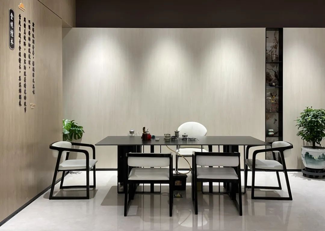 終端風(fēng)采 | 強(qiáng)輝東營旗艦店，探尋質(zhì)感空間的詩意生活(圖22)